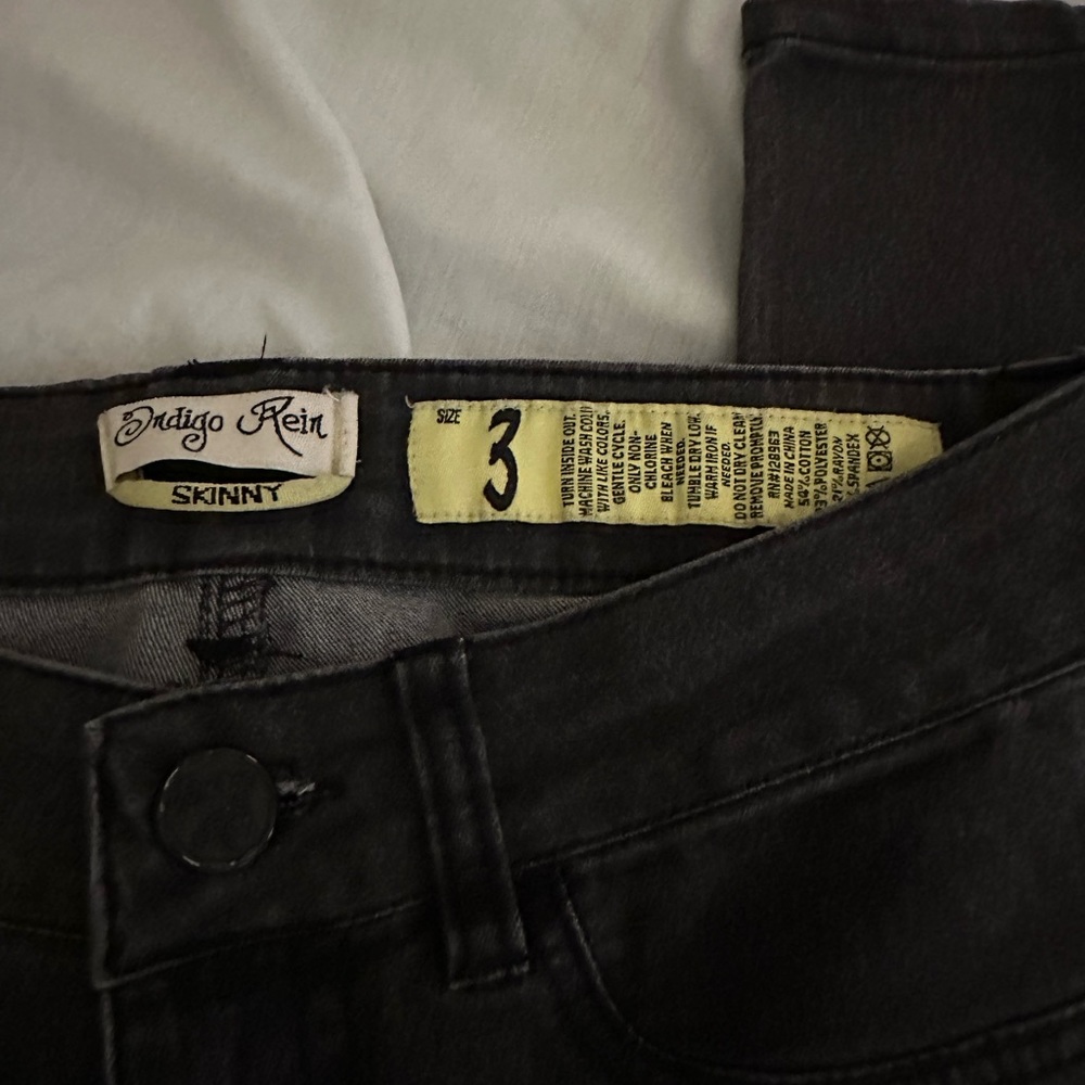 Indigo Rein skinny jeans size 3